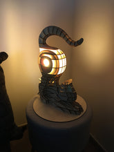 Afbeelding in Gallery-weergave laden, Een originele kattenlamp
